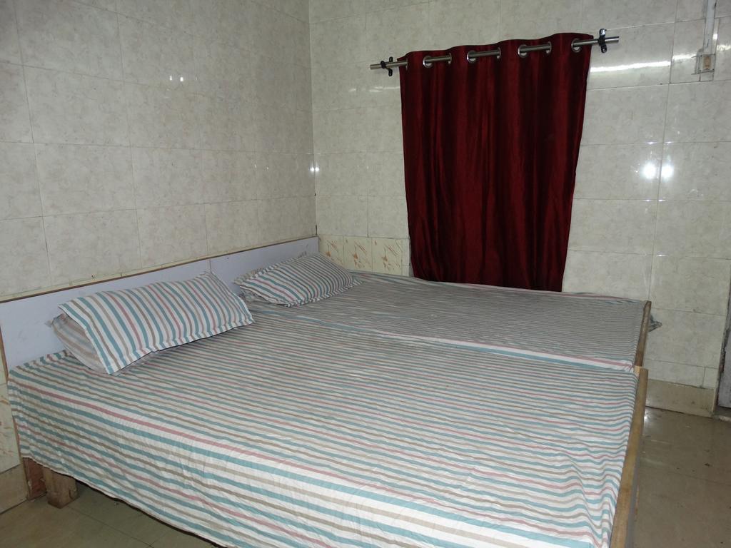 Goldy Guest House Varanasi Eksteriør bilde