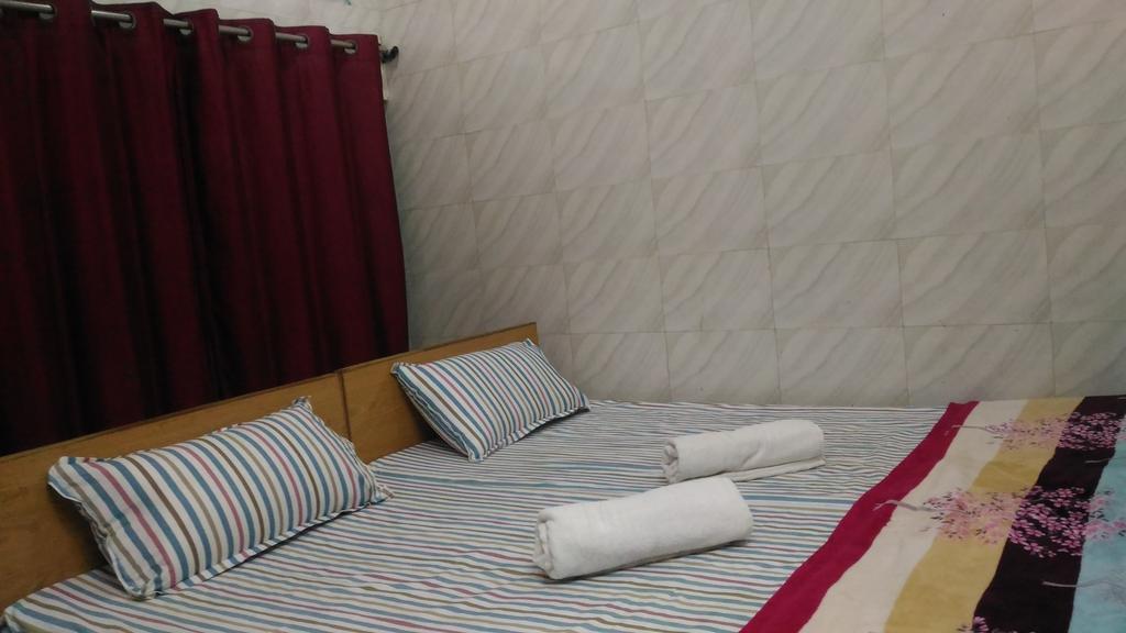 Goldy Guest House Varanasi Eksteriør bilde